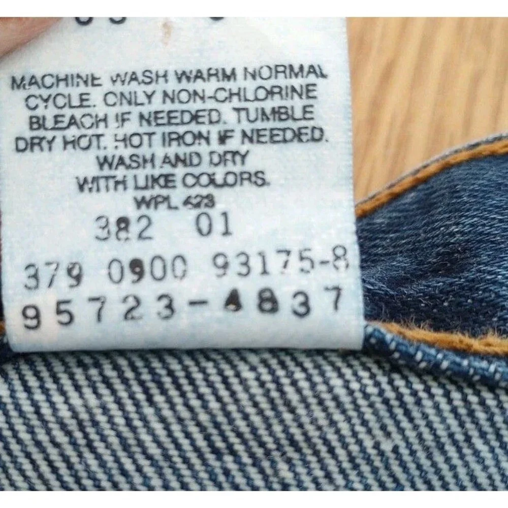Vintage Levi's Red Tab Denim Jean Skirt Size 12 Blue 100% Cotton Knee Length USA
